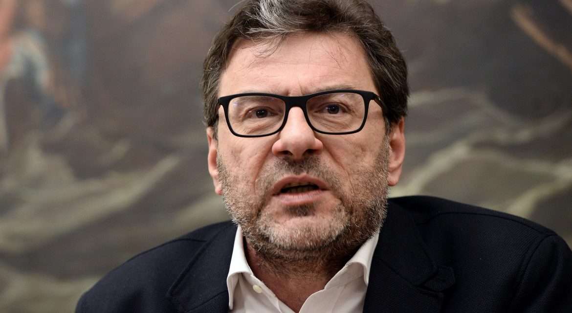 Manovra, Giorgetti: “Possibile correzione al ribasso del Pil rispetto al Dpb”