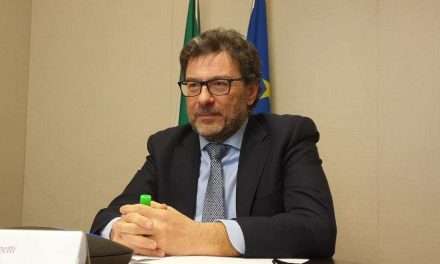 Manovra, Giorgetti: “La legge di bilancio indirizza le risorse verso i settori su cui c’è più bisogno”