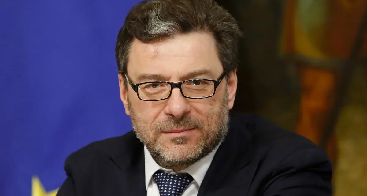 Crisi Bancaria, Giorgetti: “Nessuna ripercussione sul sistema italiano”