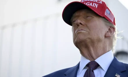 In vigore dazi reciproci tra Usa e altri 60 paesi