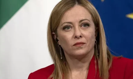 Meloni: “Italia e Francia restano alleate. Serve unità contro violenza e incertezze globali”