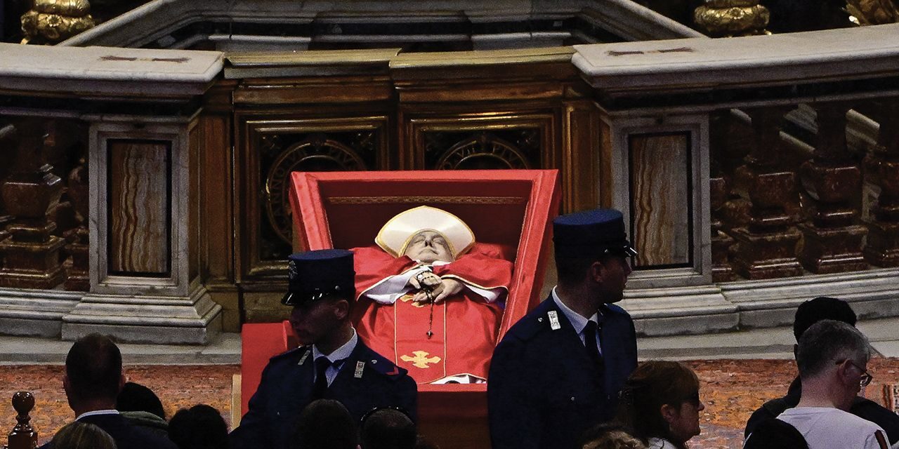 Funerali di Papa Francesco, presenti 1.400 fedeli e leader  da tutto il mondo