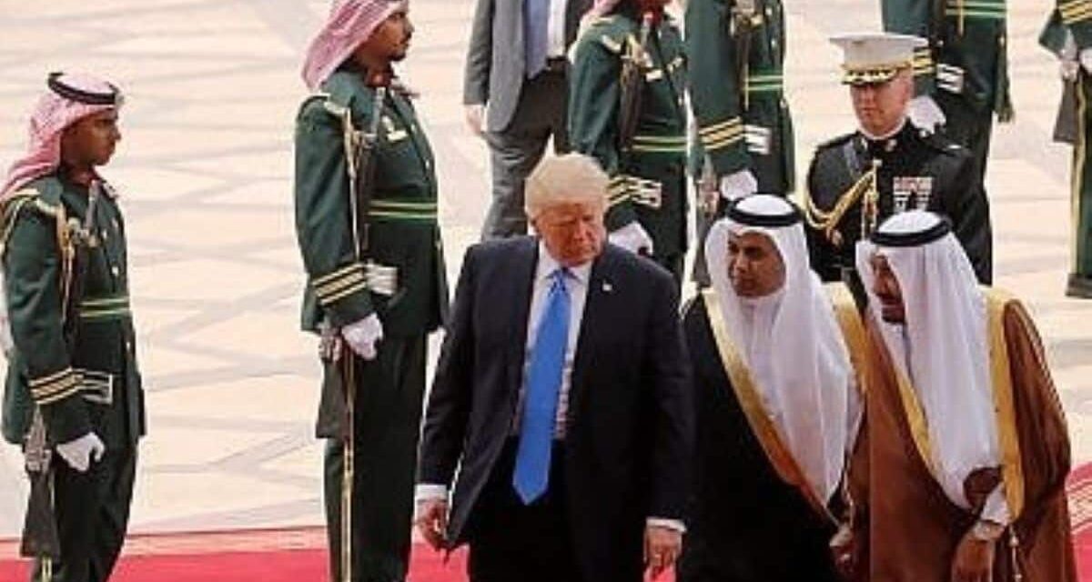 Trump, il “Donald d’Arabia” e la diplomazia del caos calcolato