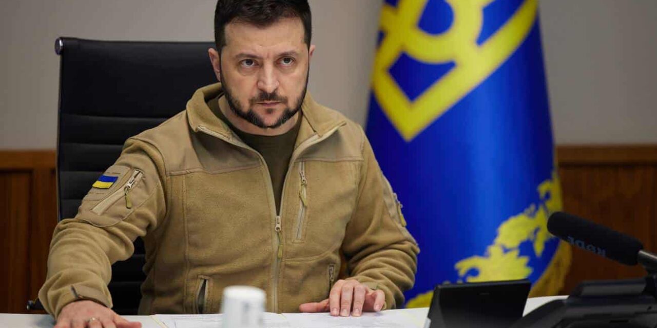 Zelensky al fronte nel Donetsk: battaglia feroce per Pokrovsk