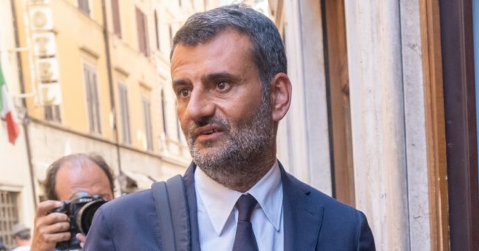 Regionali Puglia 2025: Antonio Decaro candidato del PD, ma resta il nodo Vendola