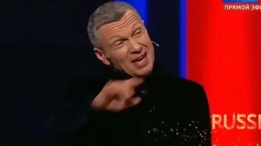 Mosca deride Trump in TV: il nuovo volto dell’antiamericanismo russo passa in diretta