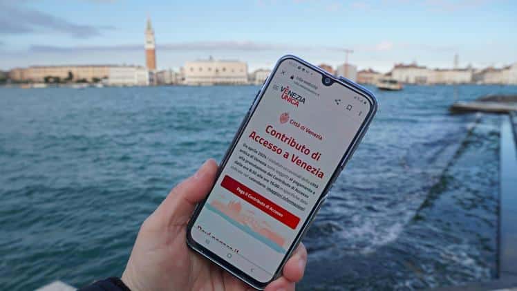 Venezia reintroduce il biglietto d’ingresso per i visitatori giornalieri