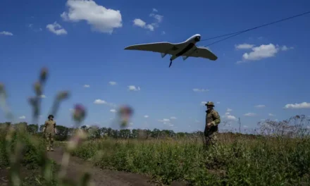 Mosca, abbattuto un drone dalle forze di difesa russe