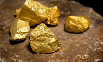 Oro ai massimi storici: all’oncia 4.714 dollari