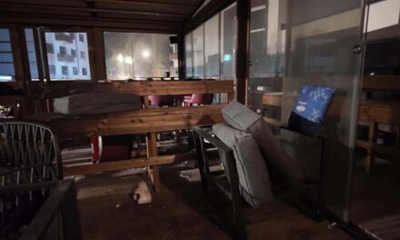 Crans-Montana, le foto del Constellation dopo l’incendio: chiavistelli e vie di fuga bloccate