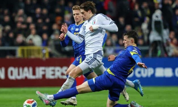 Italia fuori dai Mondiali: ko ai rigori con la Bosnia dopo il rosso a Bastoni