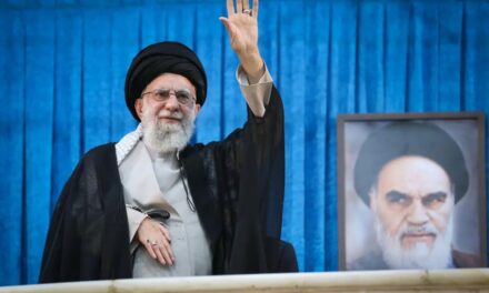 La guida suprema, gli ayatollah e i pasdaran, il sistema di potere in Iran e le ripercussione della morte di Khameni