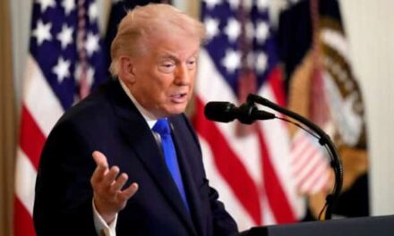 Trump: “In due ore eliminata la leadership iraniana”